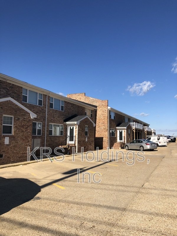 Beachside!!! March Free!! property image