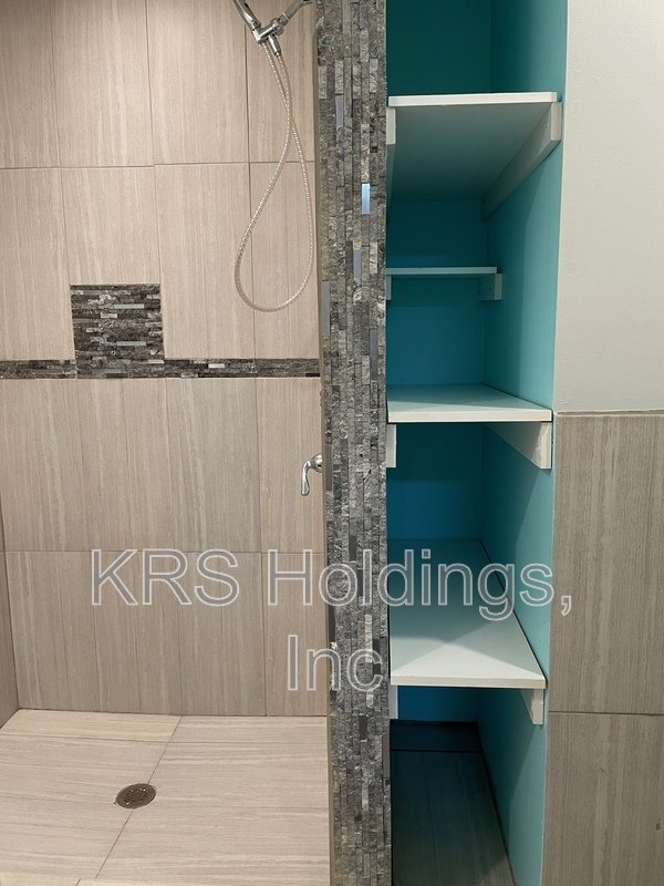 Bright property image