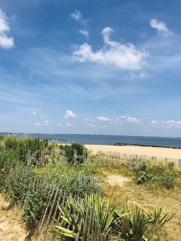 Move in Special!! Beachside Apts!! property image