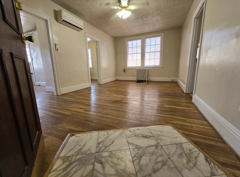 608 N Arthur Ashe Blvd 2 bedroom property image