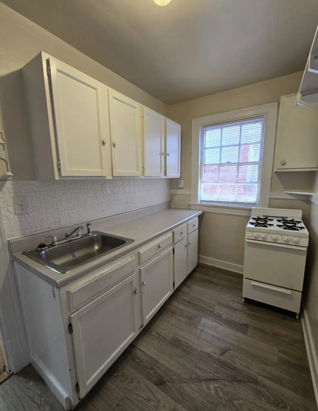 608 N Arthur Ashe Blvd 2 bedroom property image
