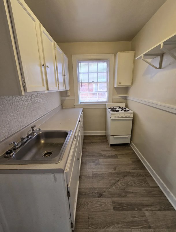608 N Arthur Ashe Blvd 2 bedroom property image