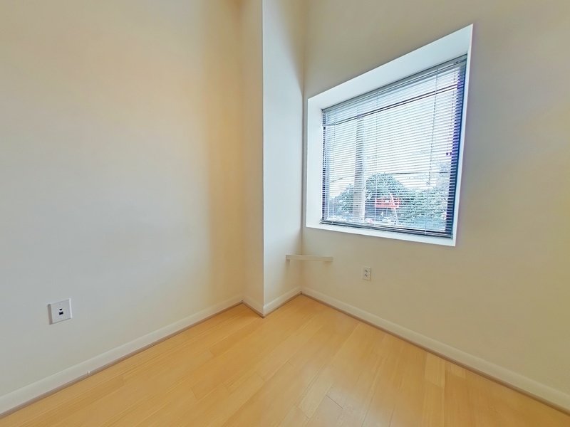 T&E Unit 227 property image