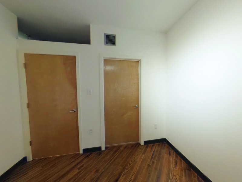 1318 W Broad St. Unit 406 property image