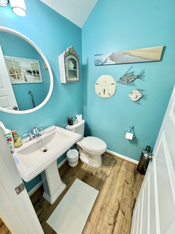 Beautiful 2BR/2.5BA End-Unit Townhouse in Magnolia Green! property image