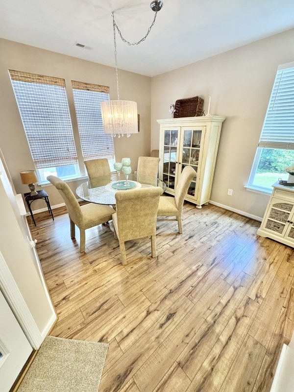 Beautiful 2BR/2.5BA End-Unit Townhouse in Magnolia Green! property image