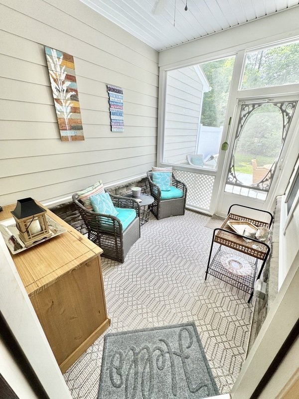 Beautiful 2BR/2.5BA End-Unit Townhouse in Magnolia Green! property image