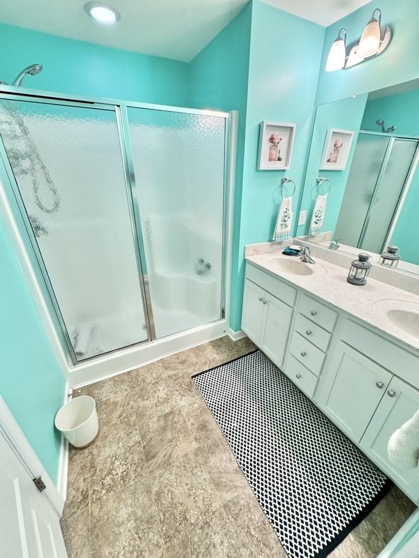 Beautiful 2BR/2.5BA End-Unit Townhouse in Magnolia Green! property image