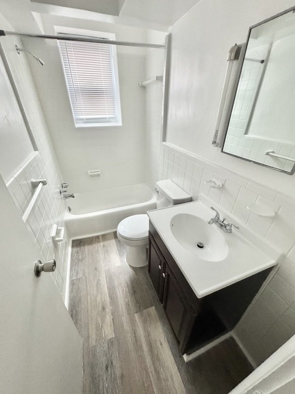 3021 Park Ave 8 property image