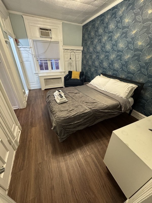 Studio apartment with all utilities included! property image