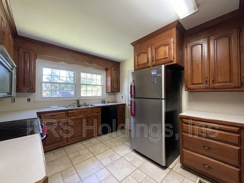 Spacious property image