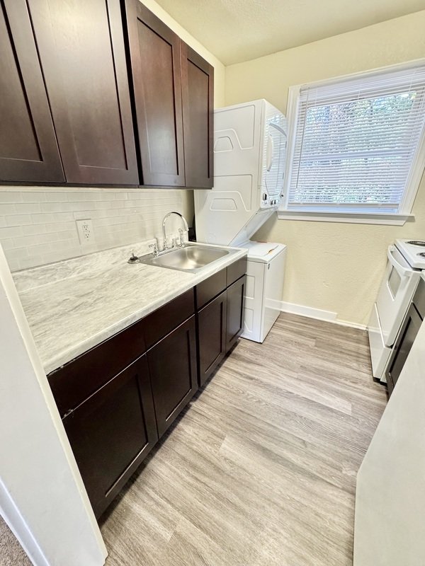 1517 Halifax St Renovated 2 bedroom property image