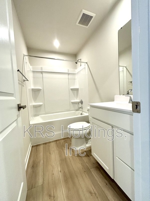 Brand New End Unit property image