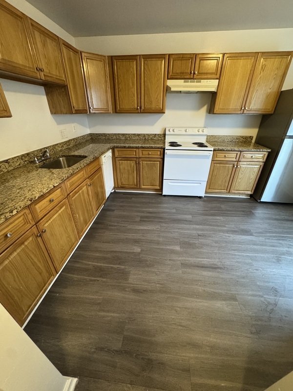 1111 Stainback st 2 property image