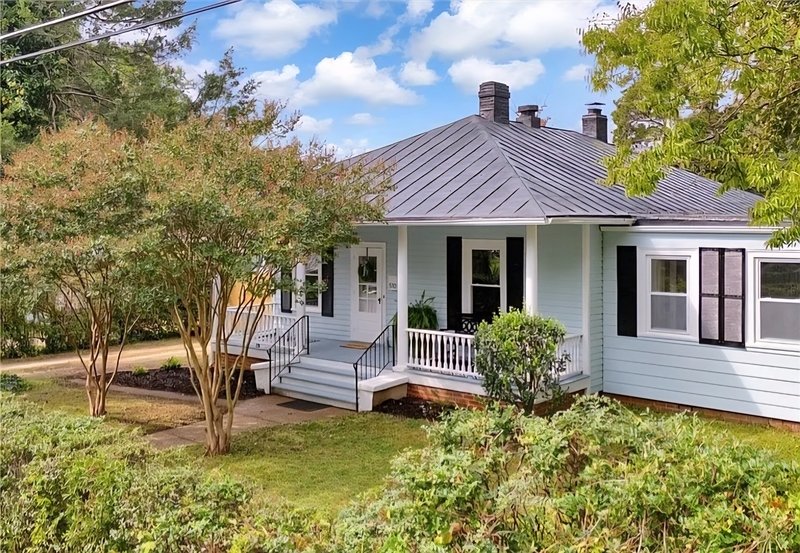 Charming property image