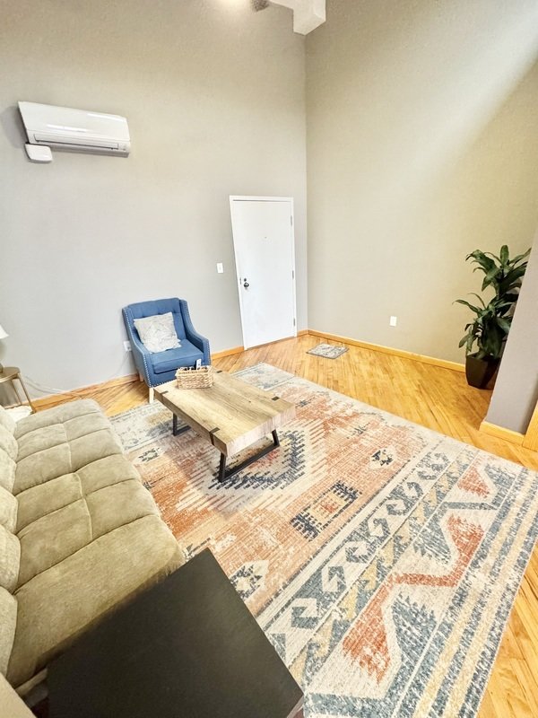 114 Virginia St 305 property image