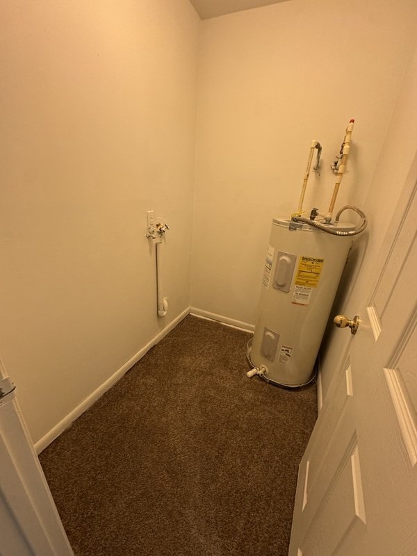416 S West St 8 property image