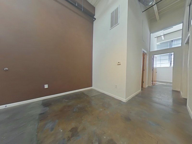 Open property image