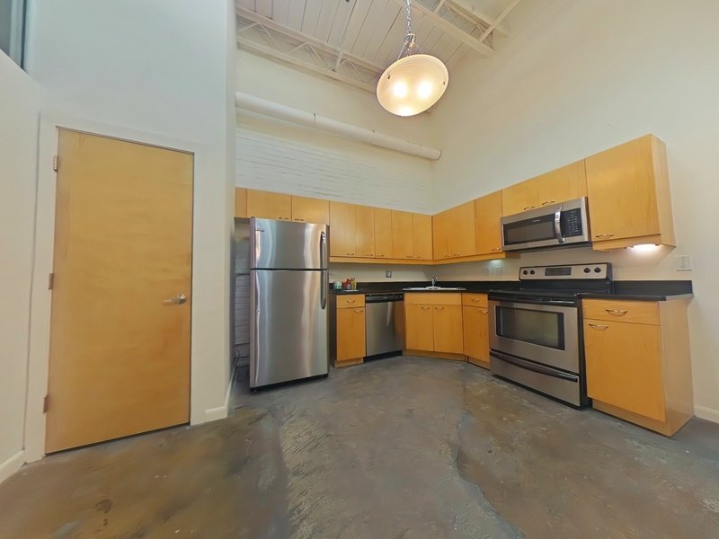 Open property image
