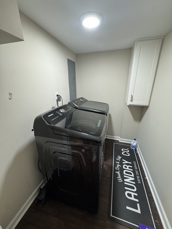 1224 W Roslyn Rd property image