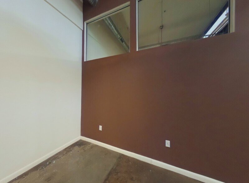 Bright property image