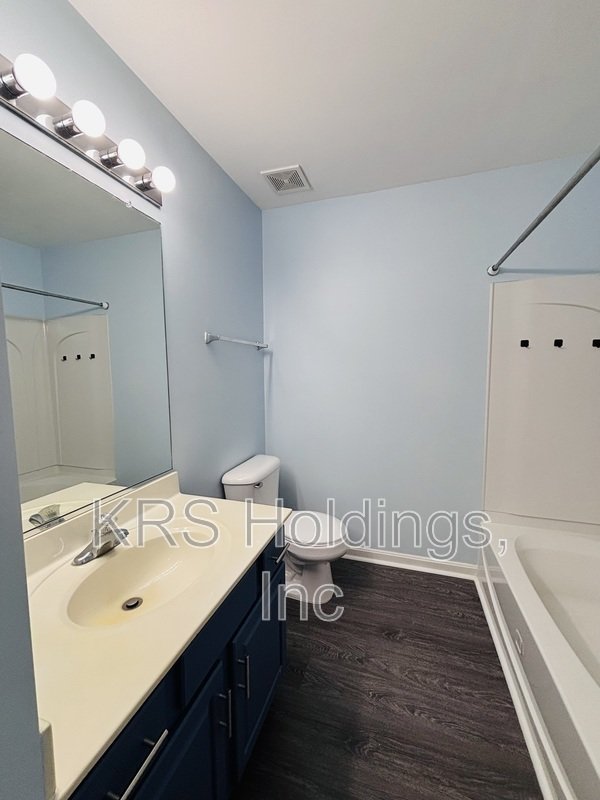 Renovated Corner lot Available Now! property image