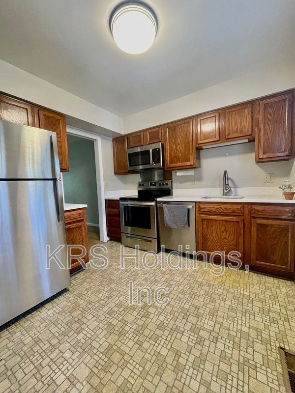 Charming property image