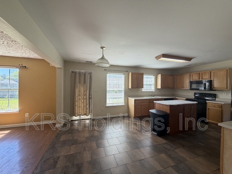 120 Kennet Drive property image