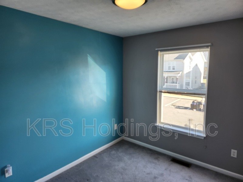 For Rent: Harrisonburg 3 BR, 2.5 Bath Well-maintained Townhouse property image