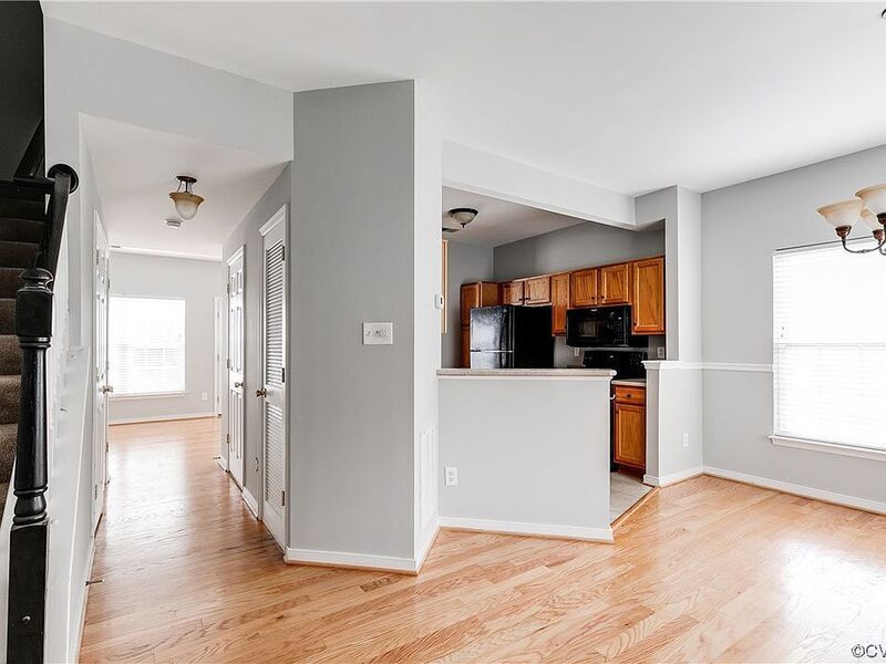 Bright property image