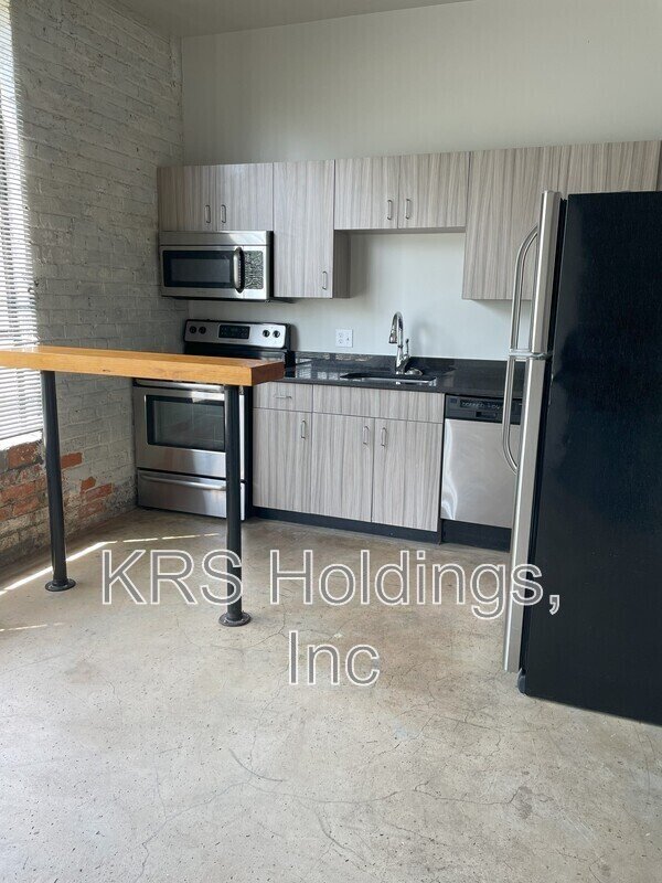123 Pine St 31 property image