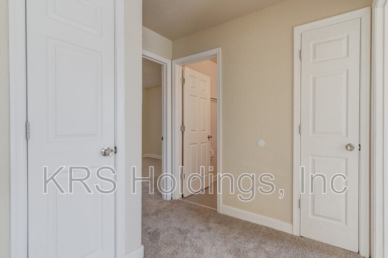 1517 HALIFAX ST APT 8 property image