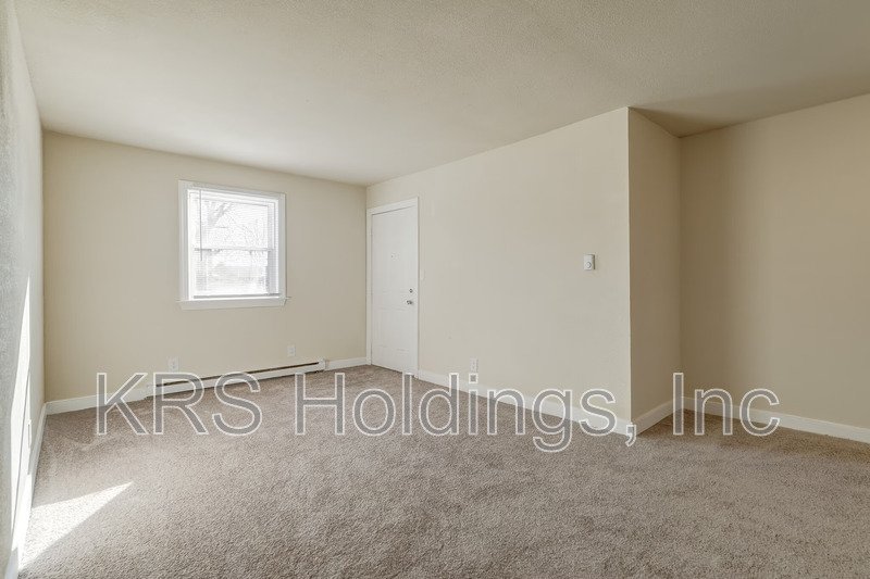 1517 HALIFAX ST APT 8 property image
