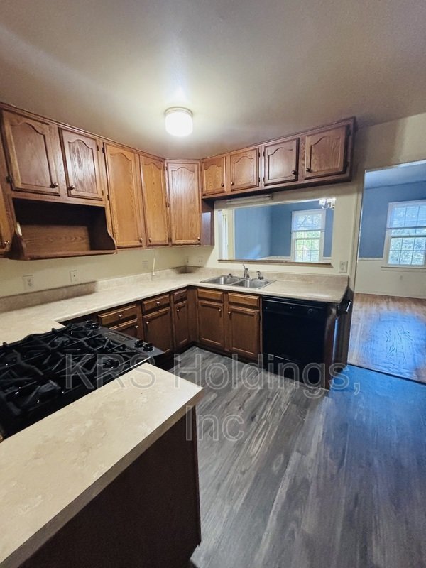 Charming property image