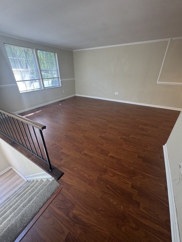 4020 Laurelwood rd property image