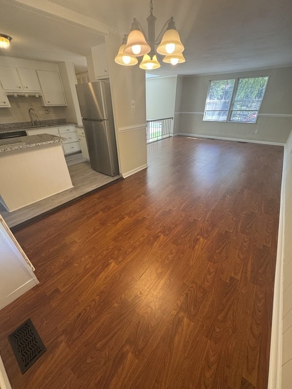 4020 Laurelwood rd property image