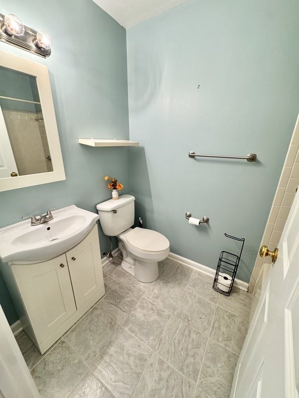 9352 Castle York Ct 7 property image