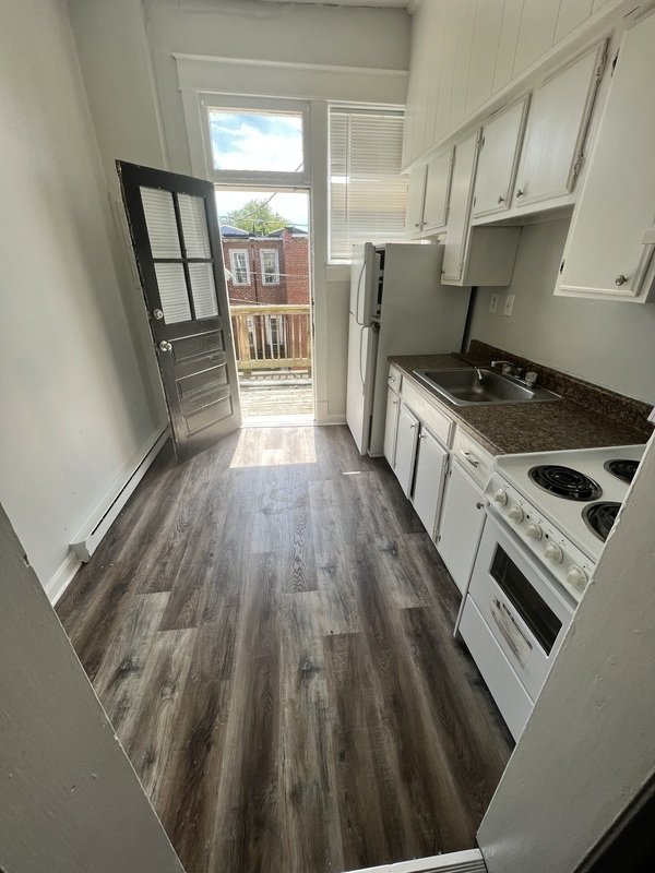 1020 Maplewood ave 2 bedroom property image