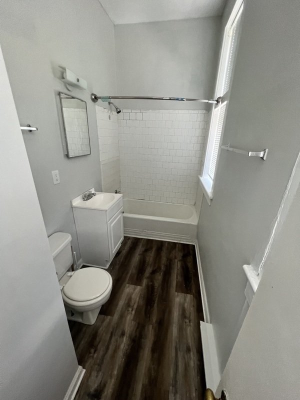 1020 Maplewood ave 2 bedroom property image