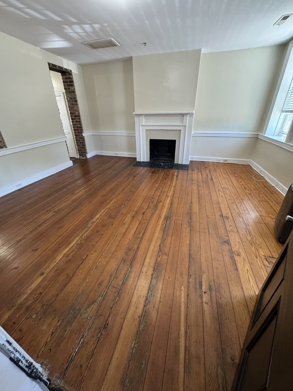201 E Bank st 4 property image