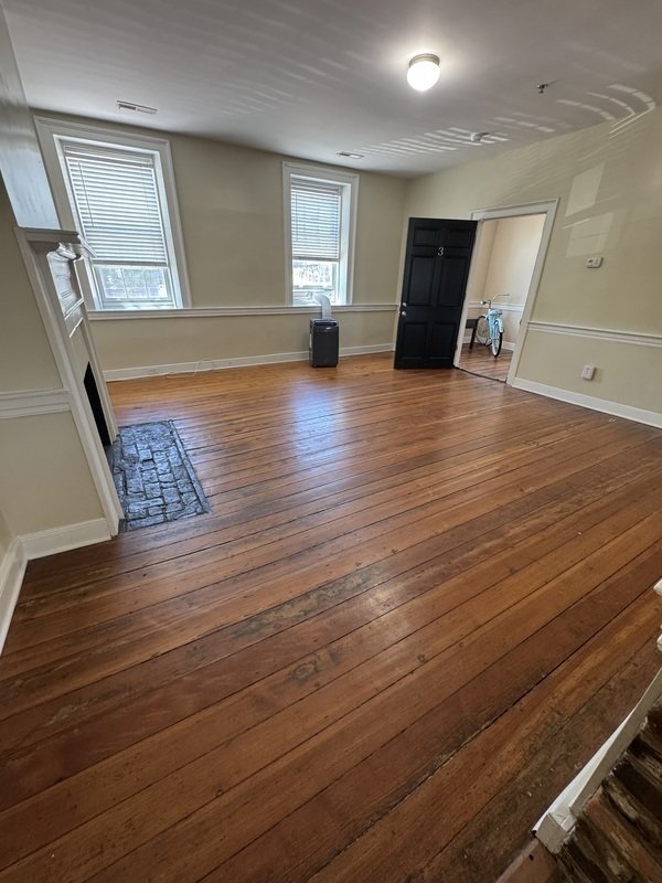 201 E Bank st 4 property image
