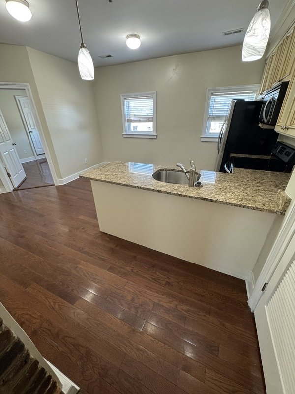 201 E Bank st 4 property image