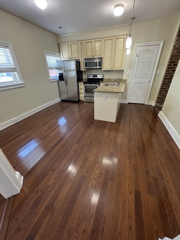 201 E Bank st 4 property image