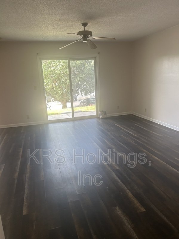 Open property image