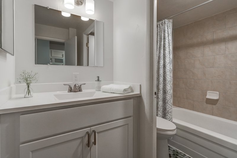 311 w Franklin st 1 bedroom property image