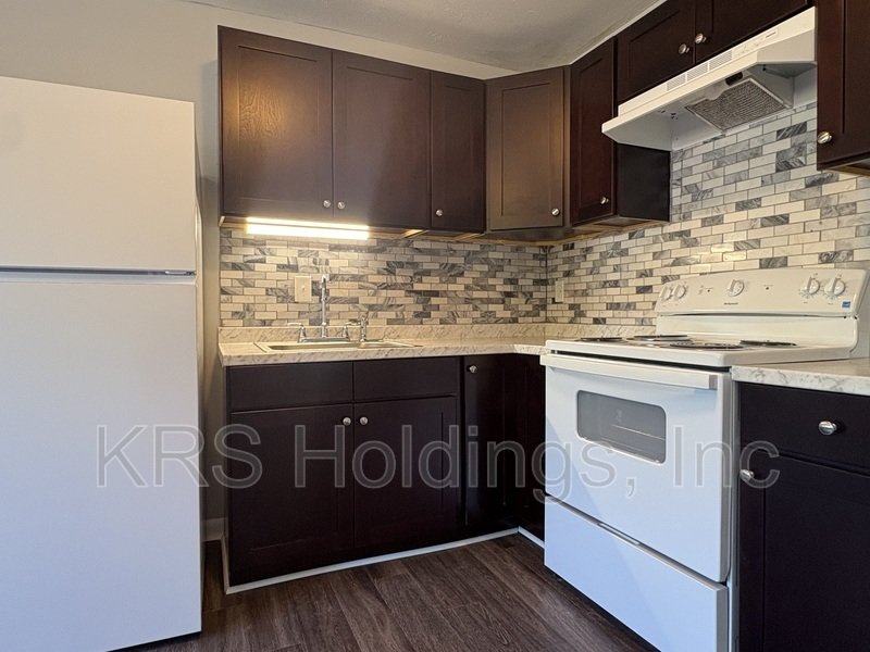 Renovated 1BR Only $995/Month | Utilities Included + Washer/Dryer property image