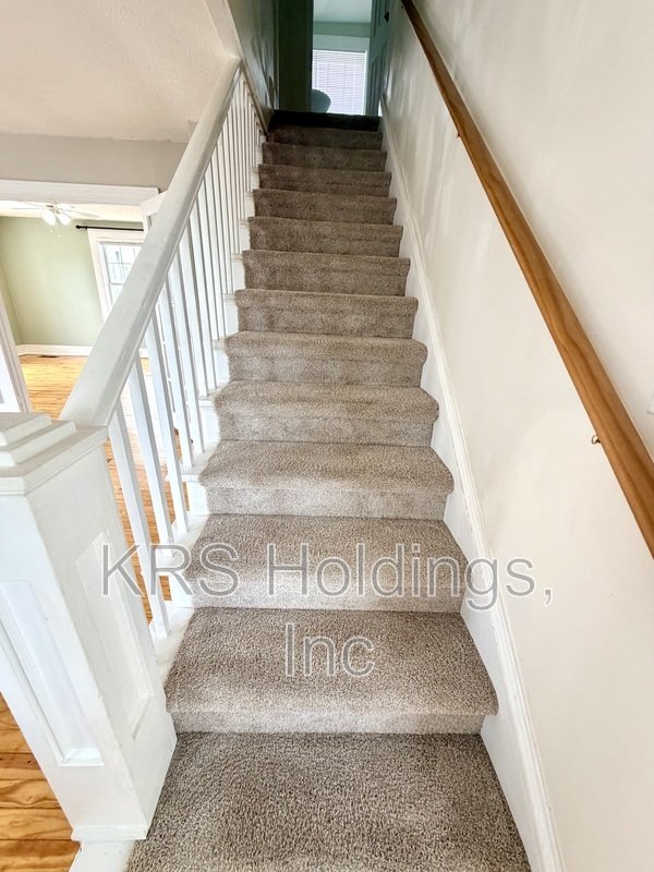 Bright property image