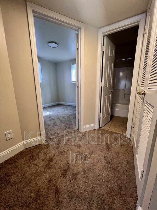 Bright property image