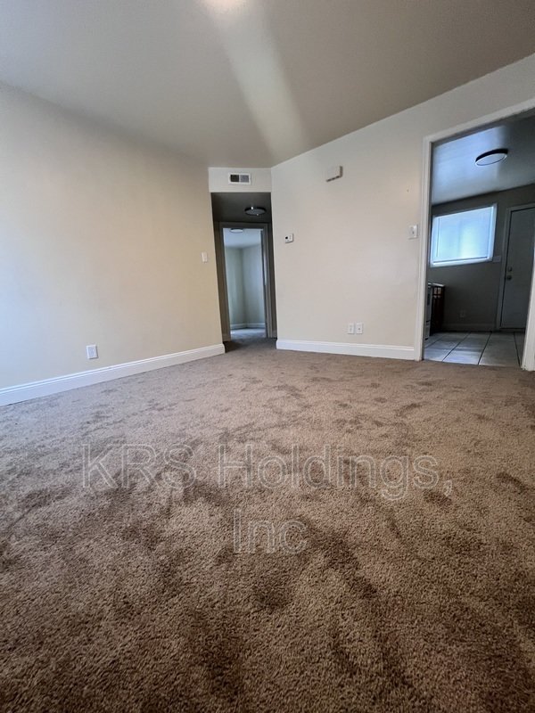 Bright property image