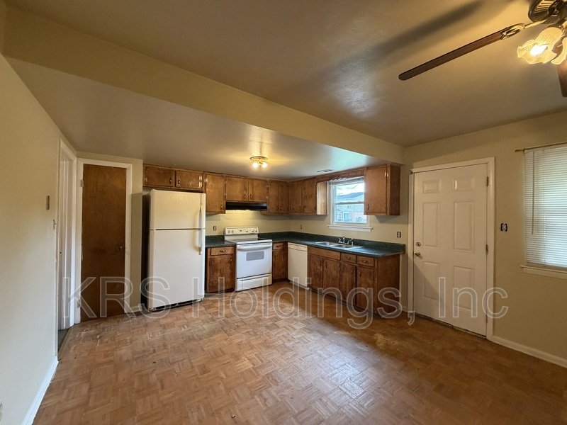 Charming property image